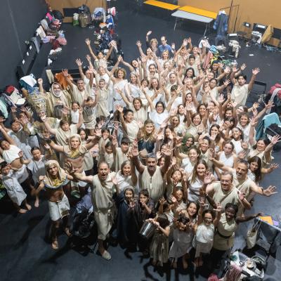 Princep Degipte Fc Pueri Cantores Abans De Lespectacle 28